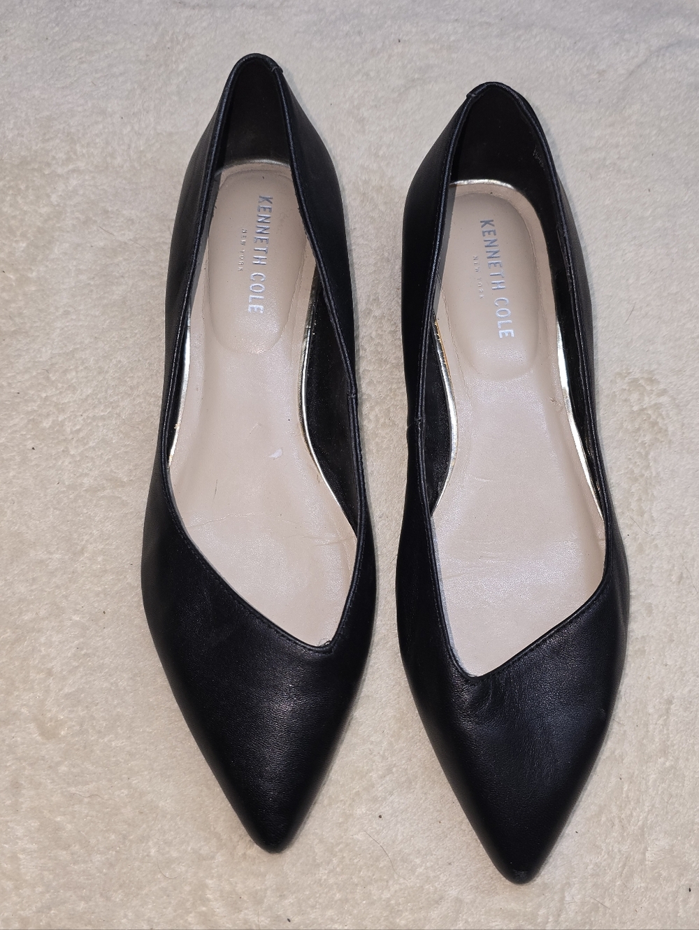 Kenneth Cole Women's Camelia Black Heels Size 9 Upper Leather